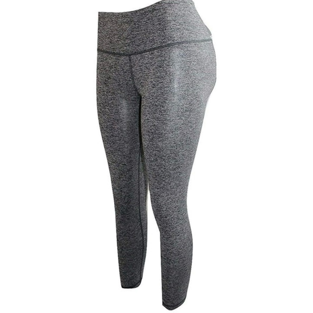 NWOT Victoria's Secret VSX Sport Knockout Capri Leggings